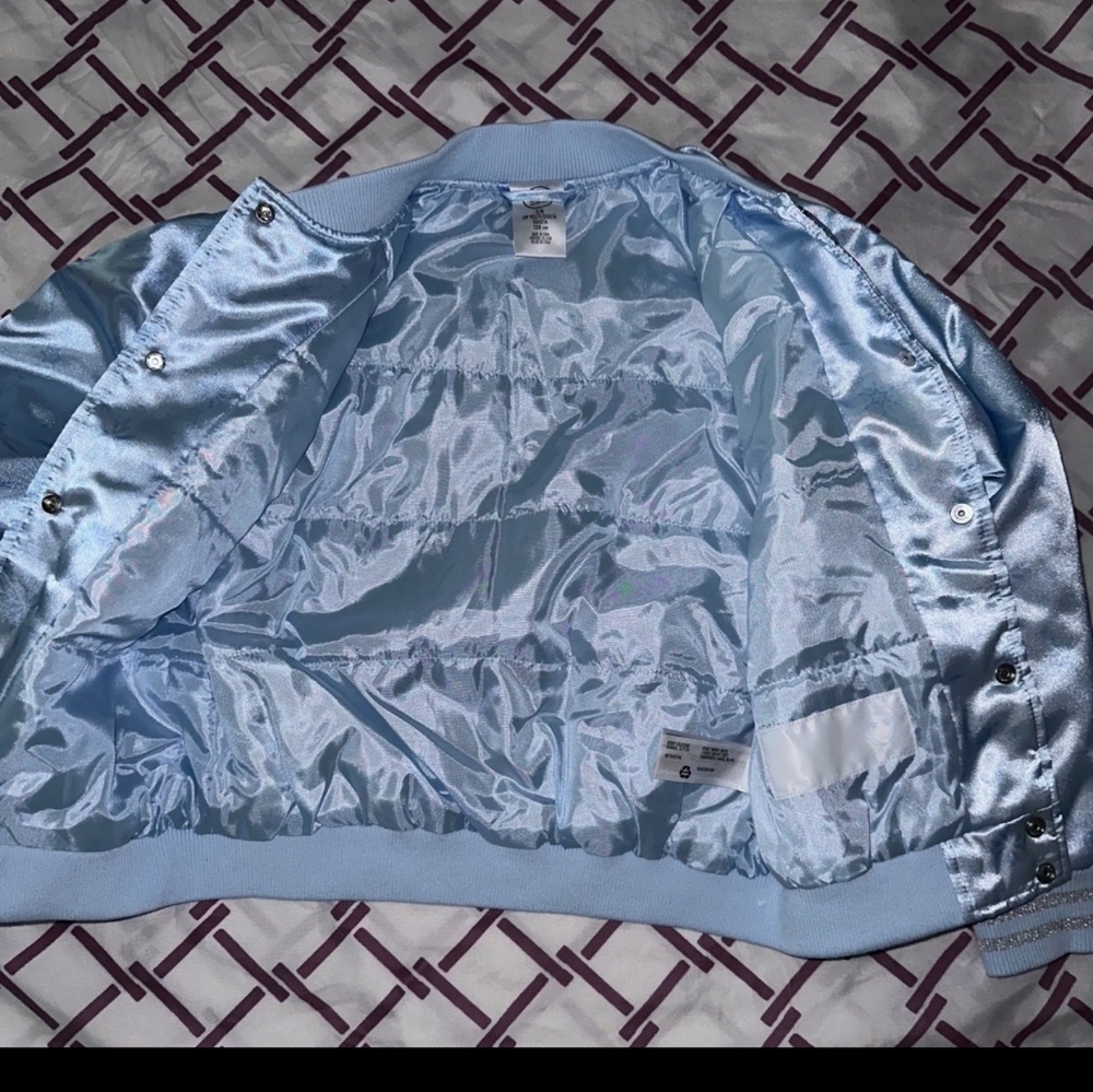 Frozen varsity jacket - Picture 4 of 4